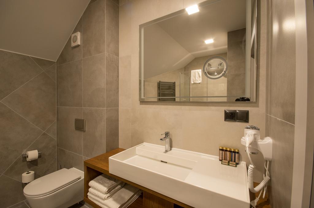 Rezydencja Sosnowa Luxury Hotel Janów Lubelski Zimmer foto